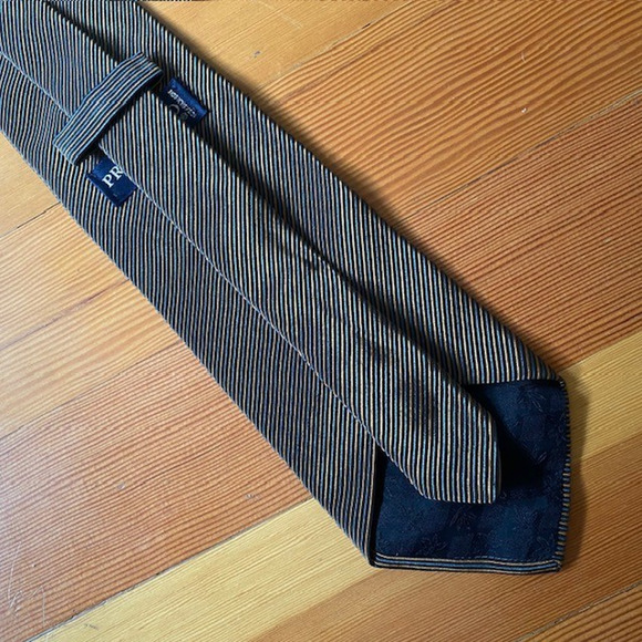 Profuomo Limited Edition Silk Neck Tie Made In Italy Gray Gold Stripe 4 x 58 in - Picture 3 of 4